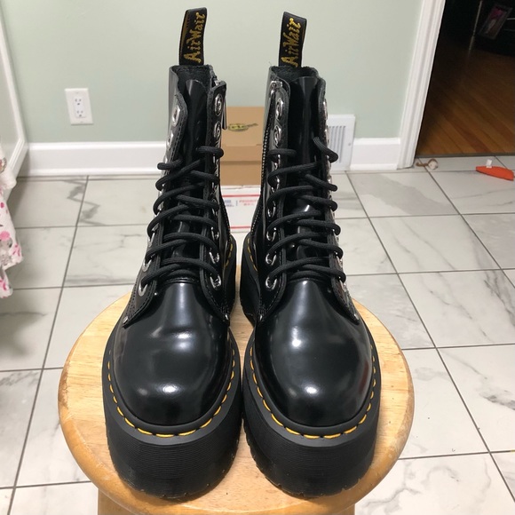 Dr. Martens Jadon Max Platform Boots - Picture 2 of 16